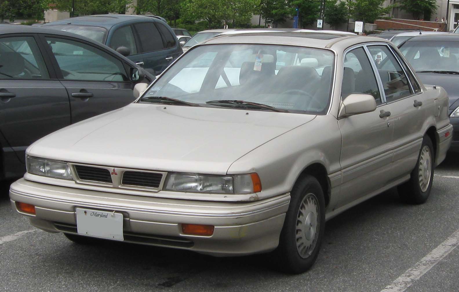 Mitsubishi Galant #4
