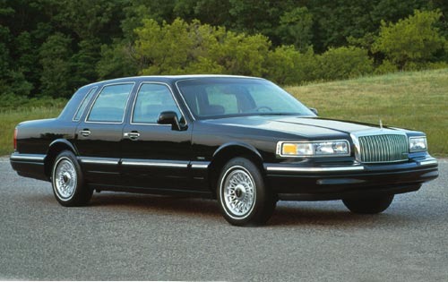 1995 Lincoln Town Car 4 D exterior #1