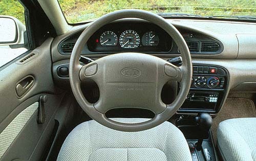 1996 Kia Sephia 4 Dr LS S exterior #6