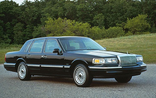 1996 Lincoln Town Car 4 D exterior #1