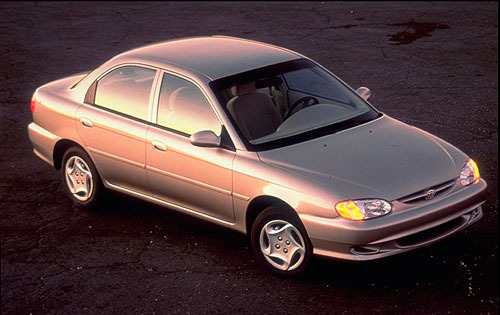 1998 Kia Sephia 4dr Sedan exterior #1