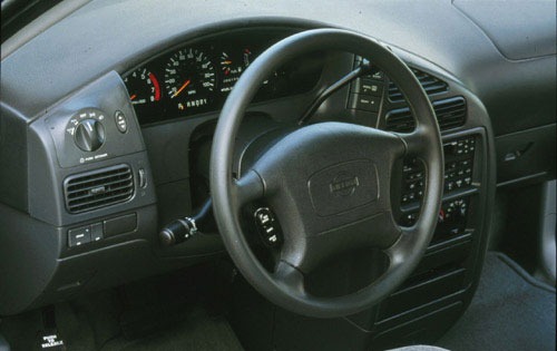 1999 Nissan Quest 4 Dr GX interior #12