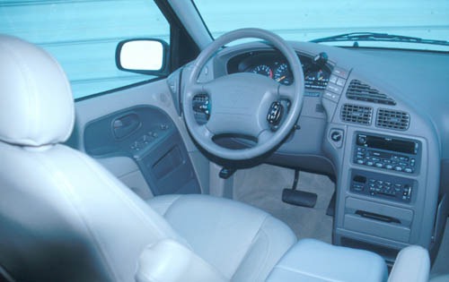 1999 Nissan Quest 4 Dr GX interior #10