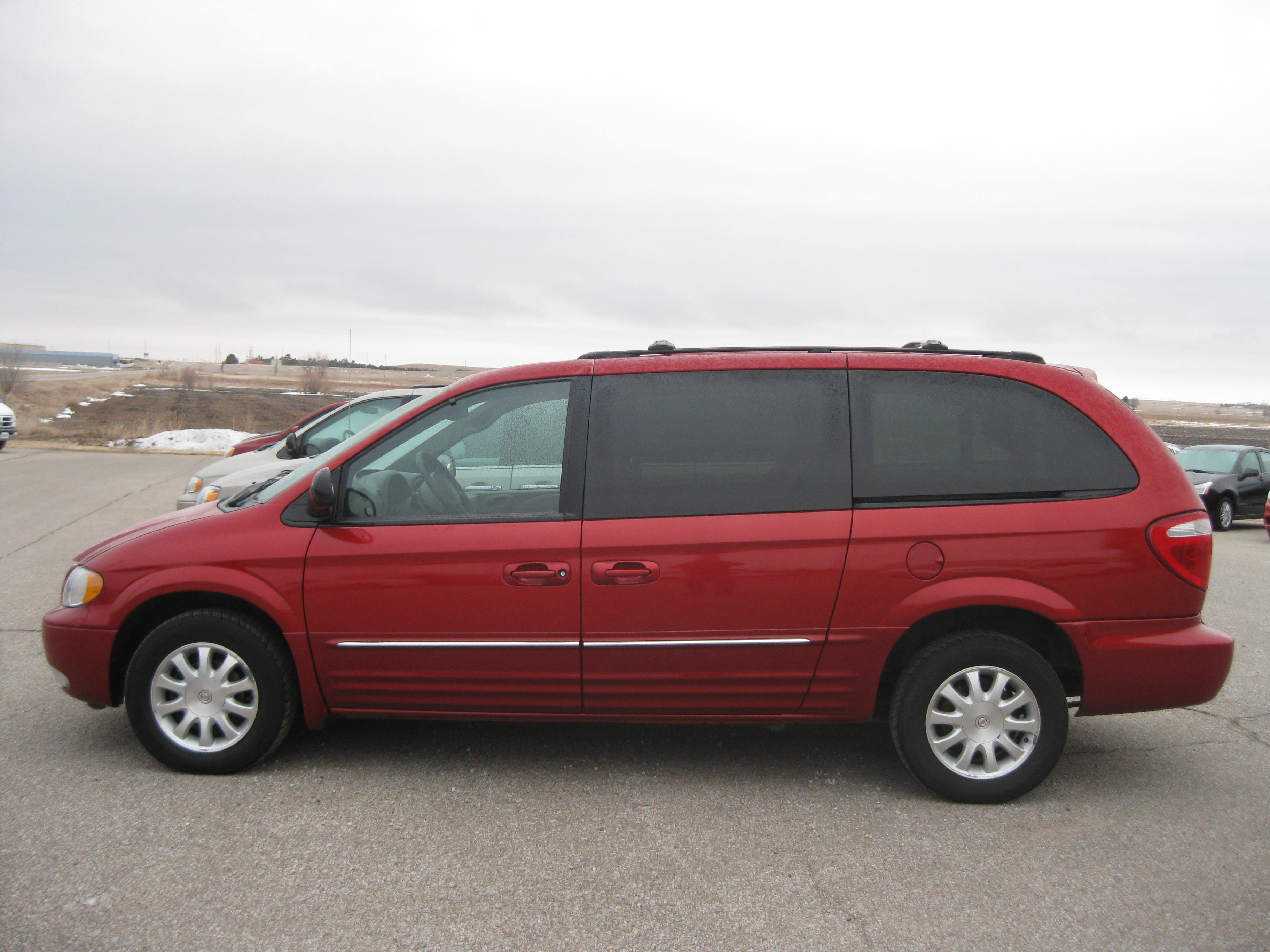 Chrysler Town and Country #22