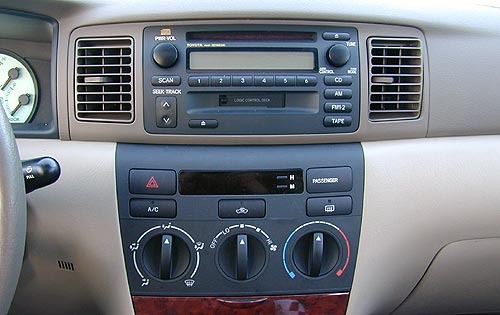 2003 Toyota Corolla LE In interior #1