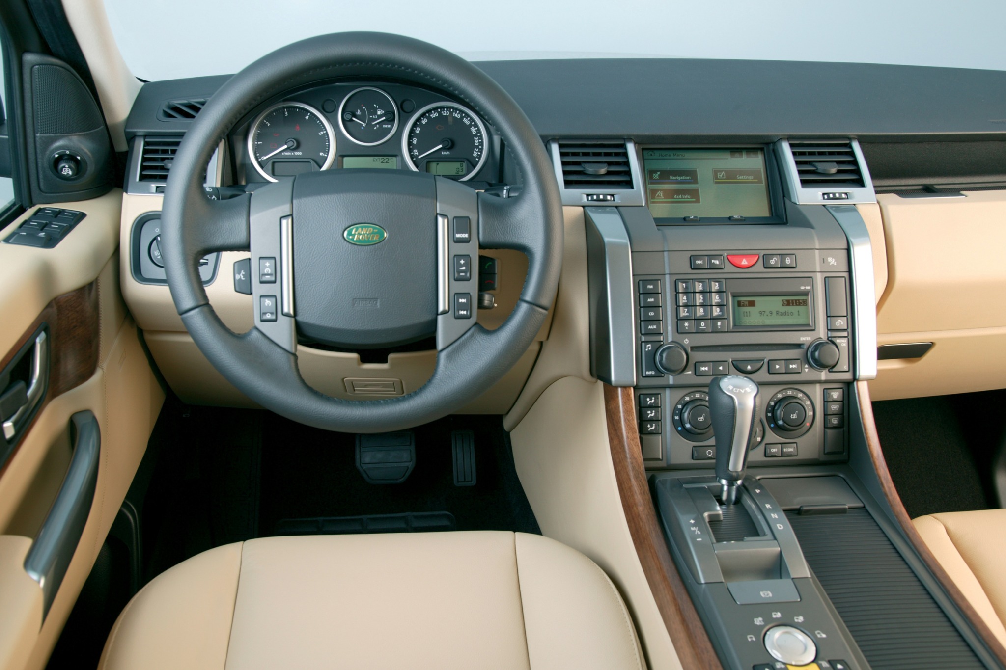 2007 Land Rover Range Rov interior #6