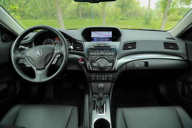 2014 Acura ILX Hybrid #3