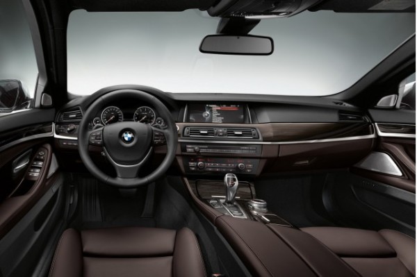 2015 BMW 5 Series #5