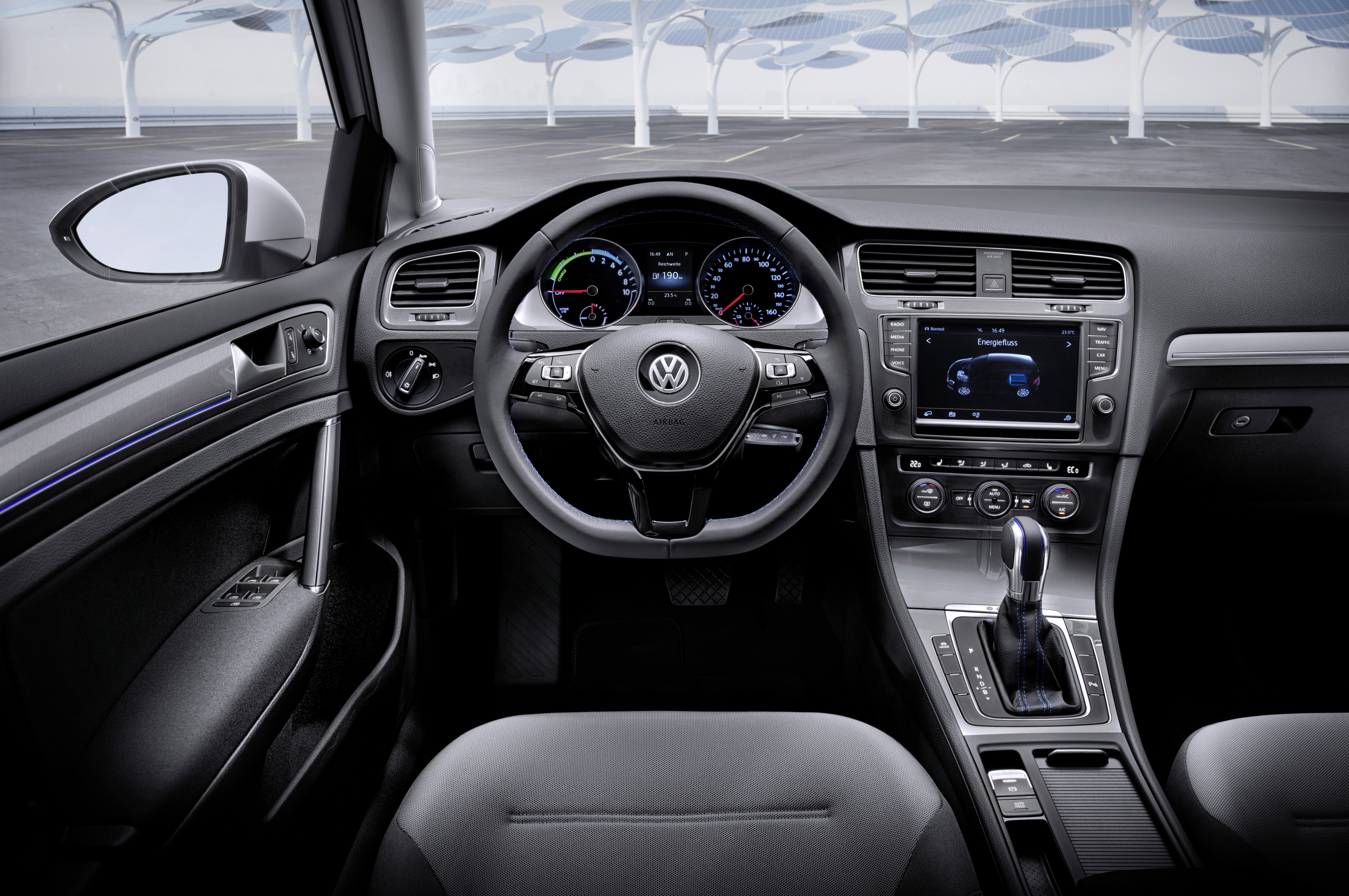 2015 Volkswagen e-Golf #3