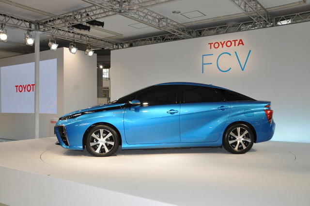 2016 Toyota FCV #11