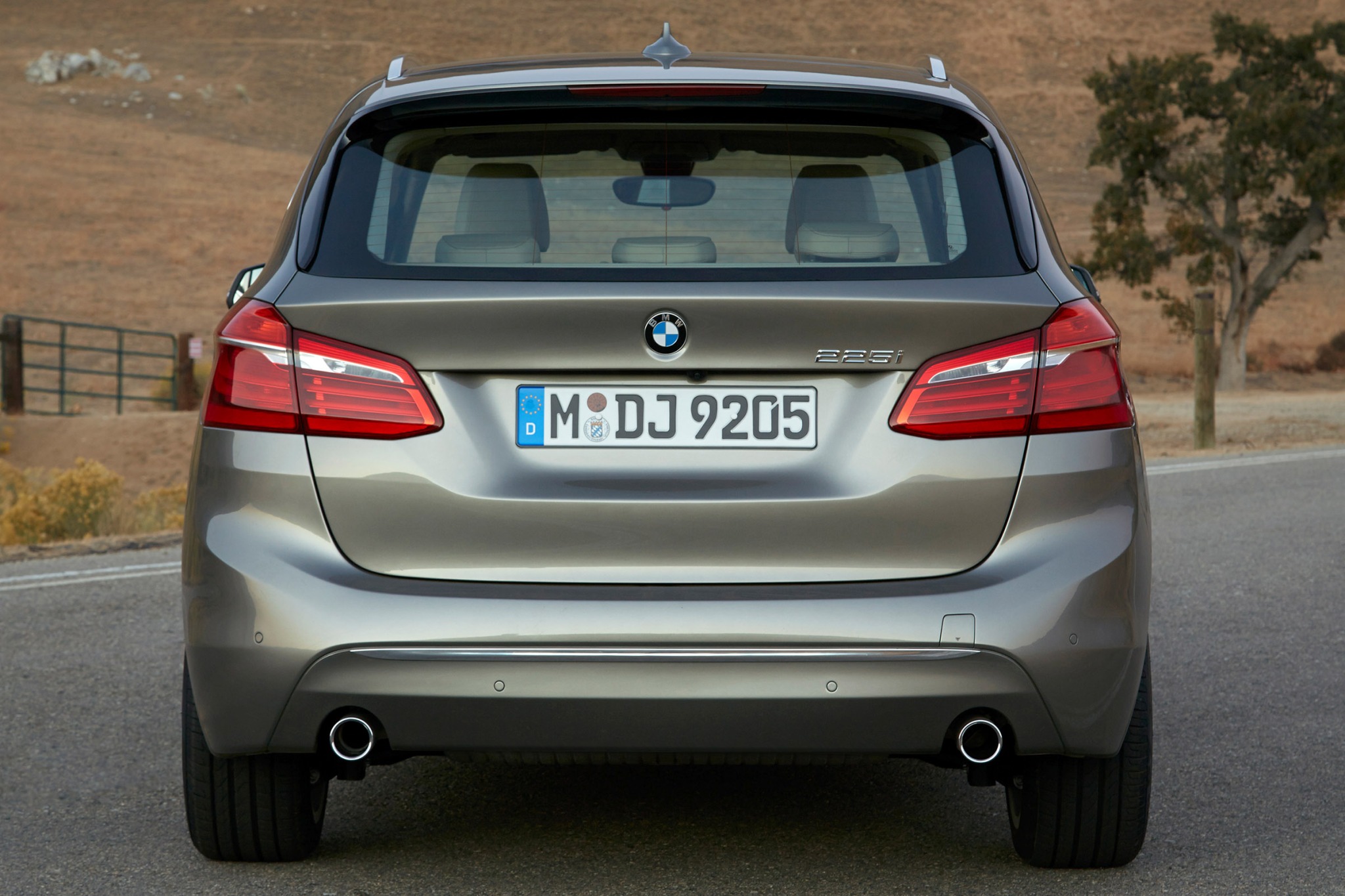 2016 BMW 2 Series Active  exterior #9