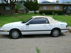 1990 Chrysler Le Baron #14