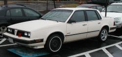 1990 Pontiac 6000 #10