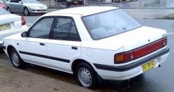 1991 Mazda 323 #9