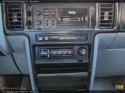 1991 Plymouth Grand Voyager #4