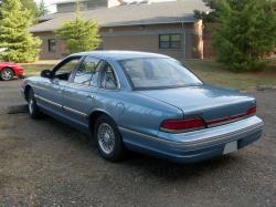 1992 Ford Crown Victoria #11