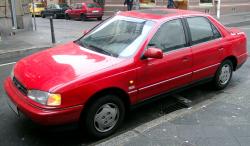 1992 Hyundai Elantra #4