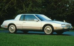 1990 Buick Riviera #2