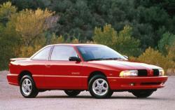 1992 Oldsmobile Achieva #2