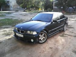 1993 BMW 3 Series #8