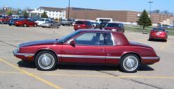 1993 Buick Riviera #10