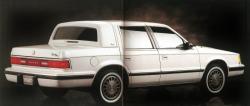 1993 Dodge Dynasty #11