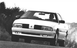 1993 Oldsmobile Achieva #2
