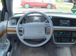 1994 Ford Crown Victoria #8