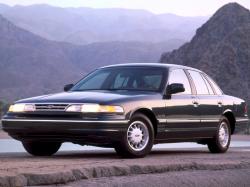 1995 Ford Crown Victoria #9