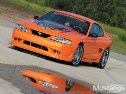 1995 Ford Mustang #2