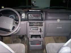 1995 Plymouth Grand Voyager #8