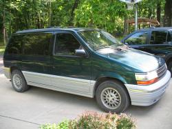 1995 Plymouth Voyager #9
