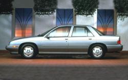 1996 Chevrolet Corsica #2