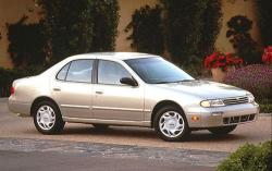 1996 Nissan Altima #3