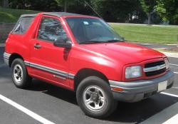 1998 Chevrolet Tracker #17