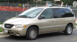 1998 Chrysler Town and Country #9