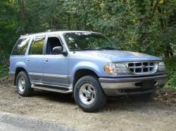 1998 Ford Explorer #2