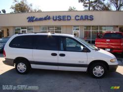1998 Plymouth Voyager #9
