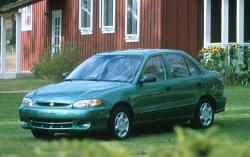 1998 Hyundai Accent #2
