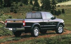 1999 Nissan Frontier #13