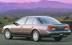 1998 Nissan Maxima #3