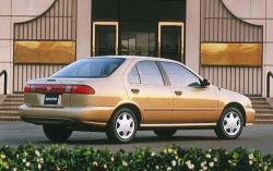 1998 Nissan Sentra #3