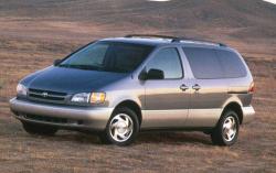 1999 Toyota Sienna #3
