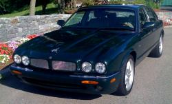 1999 Jaguar XJR #4