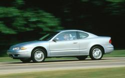 1999 Oldsmobile Alero #4