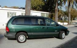 2000 Plymouth Grand Voyager #2