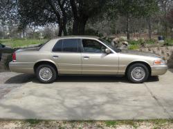 2000 Ford Crown Victoria #6