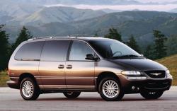 2001 Chrysler Town and Country #2