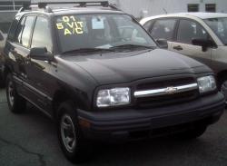 2001 Chevrolet Tracker #19