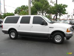 2001 Ford Excursion #19
